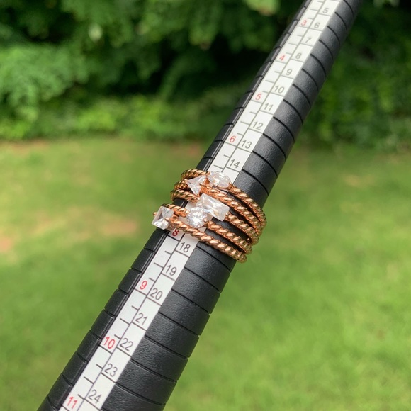 5-band Rhinestone Shape Rings - Picture 15 of 16